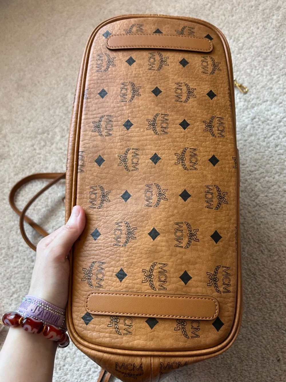 NWT MCM Reversible Liz Shopper Tote in Visetos Cognac Sz Large - Picture 7 of 16